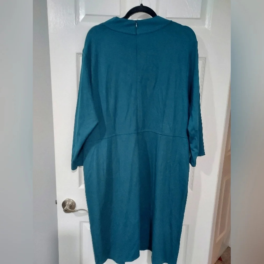J. Jill Wearever Collection Tidewater Blue Double Face Jersey Sheath Dress in 2X - Picture 13 of 15